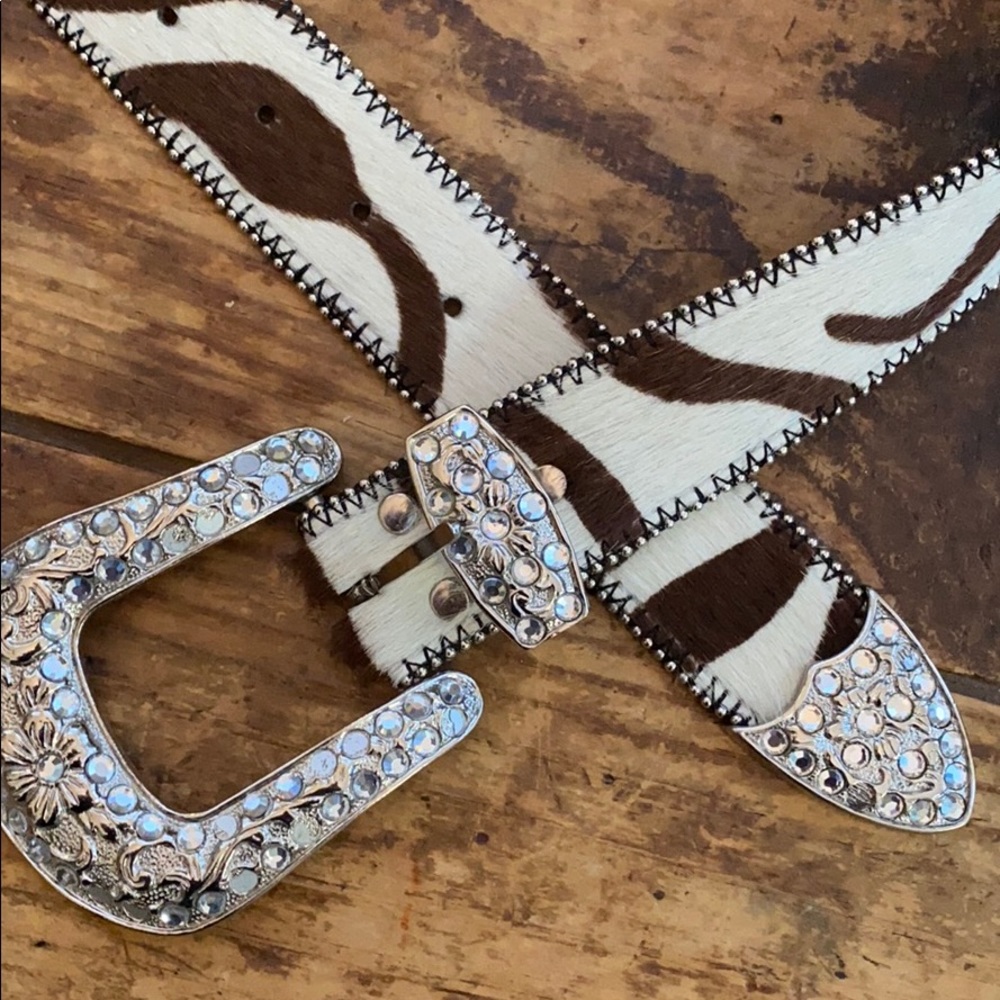 Sz large leather bling buckle brown zebra striped